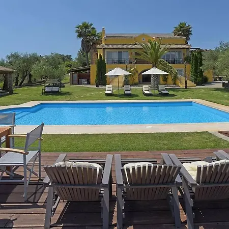 Privilege Kouramaditika