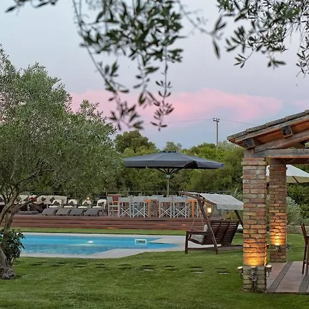 Villa Privilege *