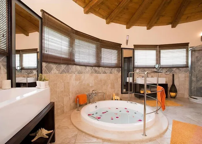 Villa Privilege Kouramaditika