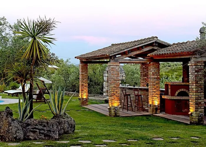 Privilege Villa *